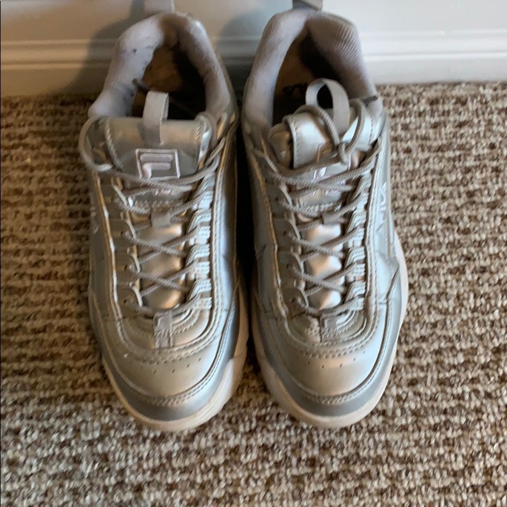 FILA sneakers size 8